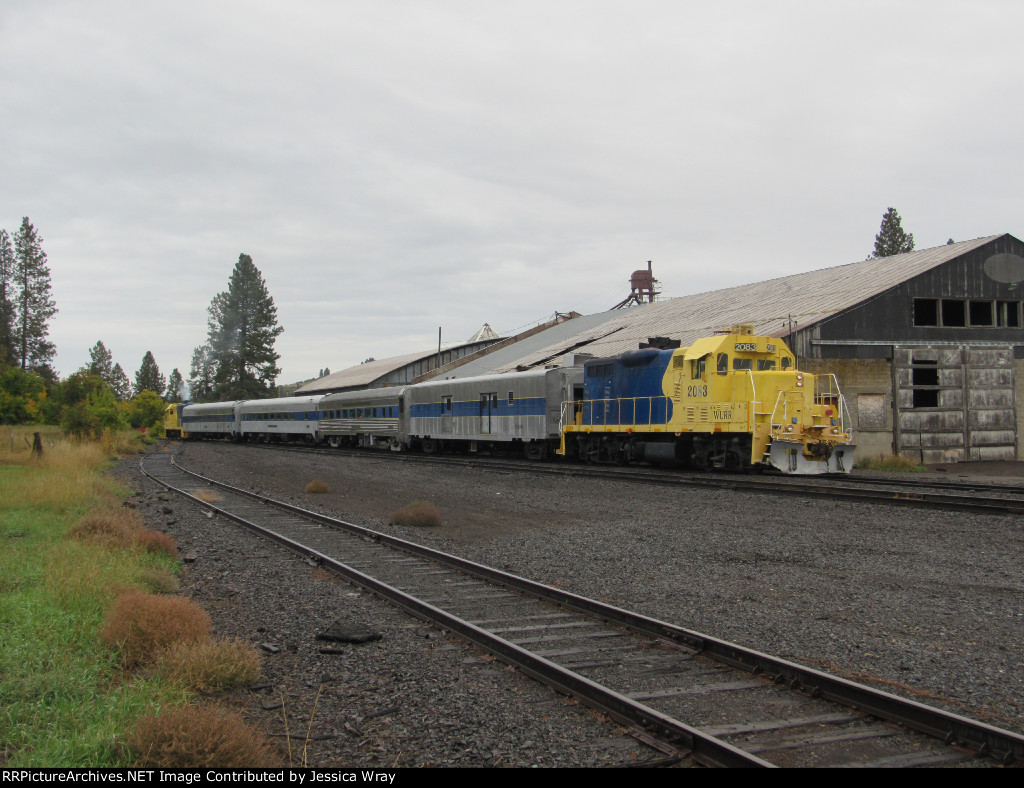 Note the cage surrounding 2083's P3 in order to dissuade thieves